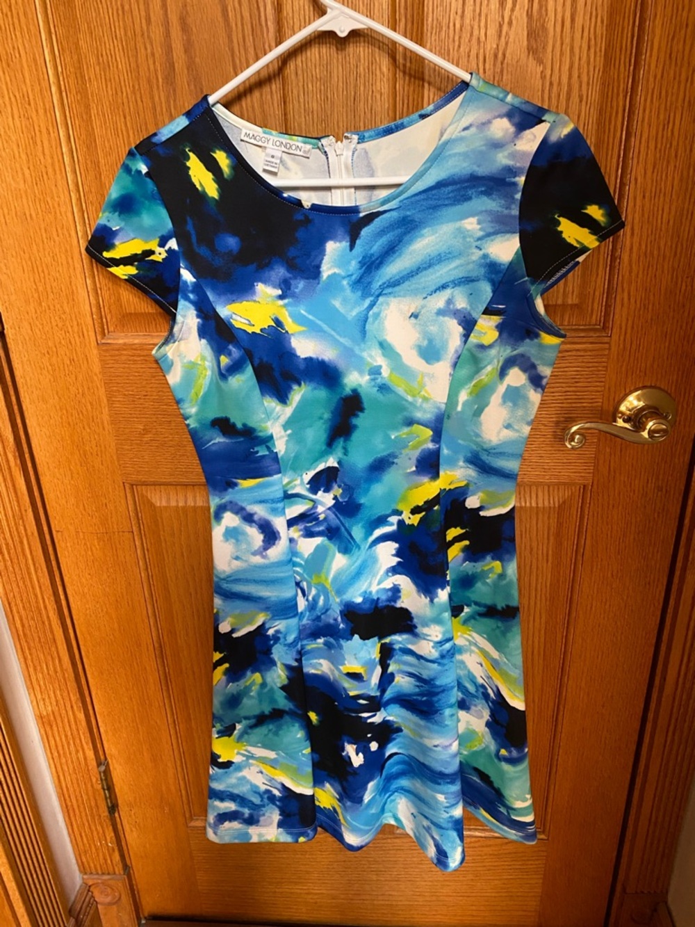 Maggy London
Size 8
Like New